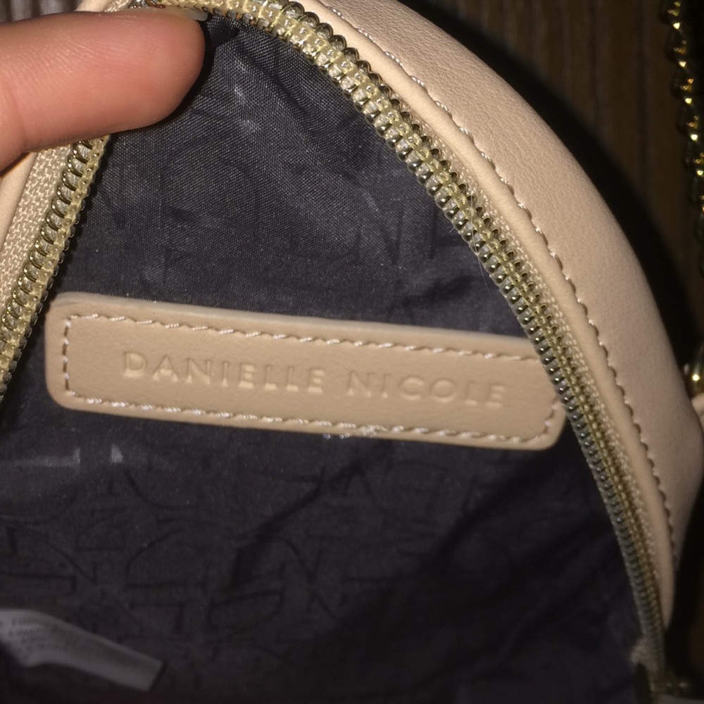 Danielle Nicole Tinkerbell Crossbody✨ - Picture 6 of 6